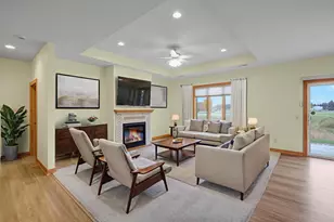 1286 Jefferson Ct, Shakopee, MN 55379 - Photo 7
