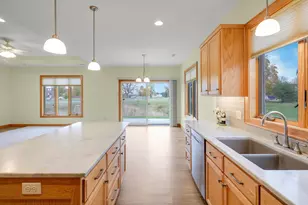 1286 Jefferson Ct, Shakopee, MN 55379 - Photo 21