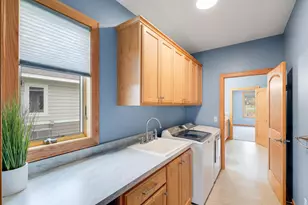 1286 Jefferson Ct, Shakopee, MN 55379 - Photo 41