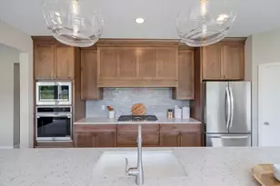 7554 Waverly Ave, Shakopee, MN 55379 - Photo 17