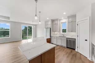 1564 Creekwood, New Richmond, WI 54017 - Photo 11