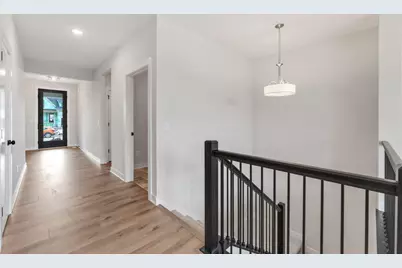 1564 Creekwood, New Richmond, WI 54017 - Photo 9