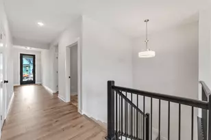 1564 Creekwood, New Richmond, WI 54017 - Photo 9