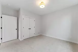 1564 Creekwood, New Richmond, WI 54017 - Photo 7