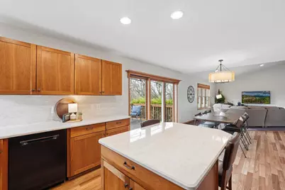 143 Heritage Trail, Houlton, WI 54082 - Photo 17