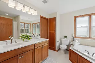 143 Heritage Trail, Houlton, WI 54082 - Photo 29