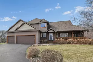 143 Heritage Trail, Houlton, WI 54082 - Photo 3