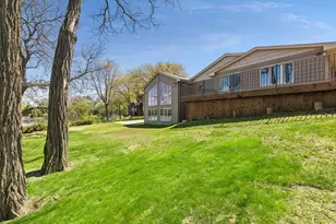 4033 Silver Lake Terrace NE, Saint Paul, MN 55421 - Photo 49