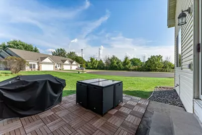 291 Appleblossom Lane E, Shakopee, MN 55379 - Photo 33