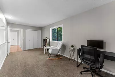 291 Appleblossom Lane E, Shakopee, MN 55379 - Photo 17