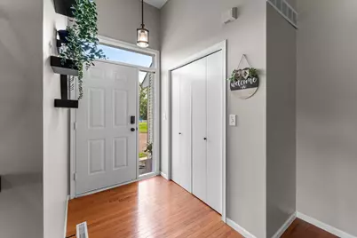 291 Appleblossom Lane E, Shakopee, MN 55379 - Photo 7