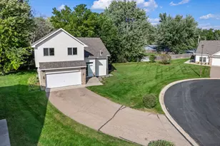 291 Appleblossom Ln E, Shakopee, MN 55379 - Photo 1