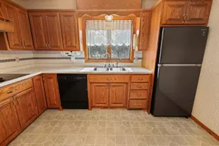 828 Brookwood Ln, Sartell, MN 56377 - Photo 5