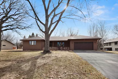 828 Brookwood Lane, Sartell, MN 56377 - Photo 3