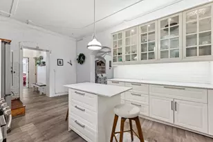 710 Summit Ave, Saint Paul, MN 55105 - Photo 21