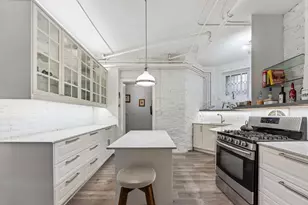 710 Summit Ave, Saint Paul, MN 55105 - Photo 31