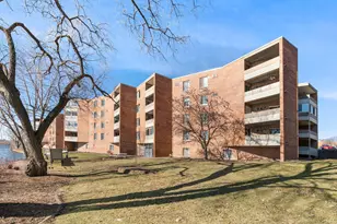 329 Geneva Ave N, Oakdale, MN 55128 - Photo 1