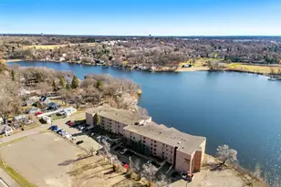 329 Geneva Ave N, Oakdale, MN 55128 - Photo 3