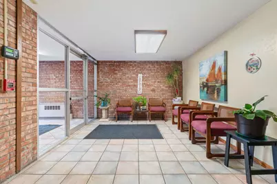 329 Geneva Avenue N #402, Oakdale, MN 55128 - Photo 11