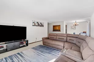 329 Geneva Ave N, Oakdale, MN 55128 - Photo 19