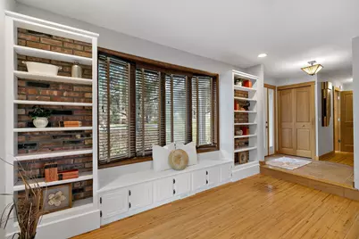 1287 Nursery Hill Lane, Arden Hills, MN 55112 - Photo 5