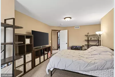 10406 Florida Avenue N, Brooklyn Park, MN 55445 - Photo 37