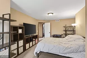 10406 Florida Ave N, Brooklyn Park, MN 55445 - Photo 37