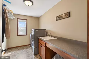 10406 Florida Ave N, Brooklyn Park, MN 55445 - Photo 41