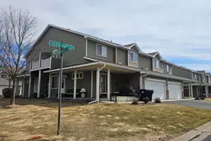 9478 Golden Eagle Ct, Monticello, MN 55362 - Photo 1