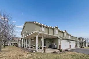 9478 Golden Eagle Ct, Monticello, MN 55362 - Photo 3