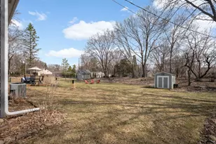 3645 Laurel Dr, Deephaven, MN 55391 - Photo 39