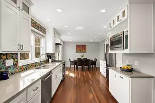 3645 Laurel Dr, Deephaven, MN 55391 - Photo 13