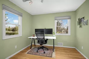 3645 Laurel Dr, Deephaven, MN 55391 - Photo 25