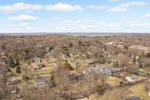 3645 Laurel Dr, Deephaven, MN 55391 - Photo 43