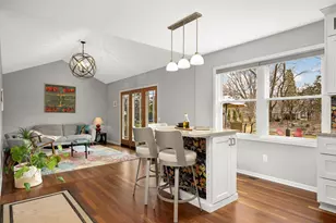 3645 Laurel Dr, Deephaven, MN 55391 - Photo 17