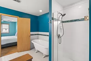 5454 Sanibel Dr, Hopkins, MN 55343 - Photo 35