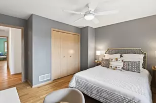 5454 Sanibel Dr, Hopkins, MN 55343 - Photo 17