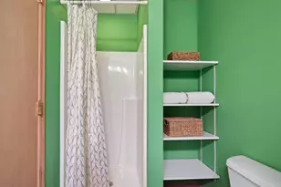 5454 Sanibel Dr, Hopkins, MN 55343 - Photo 43