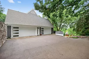 5010 Nob Hill Dr, Edina, MN 55439 - Photo 9