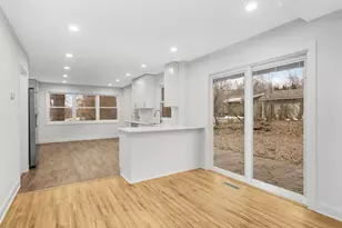 1077 Century Ave S, Maplewood, MN 55119 - Photo 5