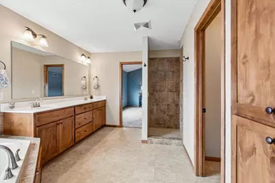 19877 Deerbrooke Path, Farmington, MN 55024 - Photo 21