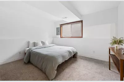 10735 45th Avenue N, Plymouth, MN 55442 - Photo 33