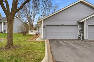 2741 River Hills Dr S, Burnsville, MN 55337 - Photo 29