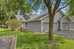 2741 River Hills Dr S, Burnsville, MN 55337 - Photo 1
