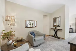 2741 River Hills Dr S, Burnsville, MN 55337 - Photo 15