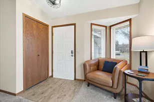 2741 River Hills Dr S, Burnsville, MN 55337 - Photo 5