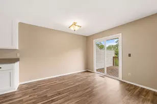1779 Walnut Ln, Eagan, MN 55122 - Photo 9