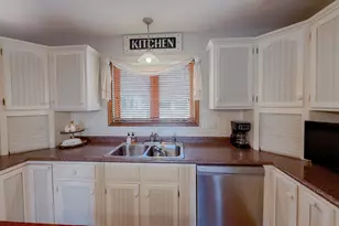 7877 73rd St S, Cottage Grove, MN 55016 - Photo 5