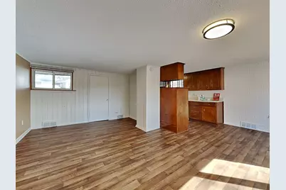 2910 Louisiana Avenue N, Crystal, MN 55427 - Photo 3