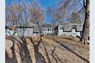 2910 Louisiana Avenue N, Crystal, MN 55427 - Photo 1